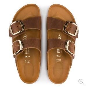 NWOT Arizona Big Buckle Birkenstocks